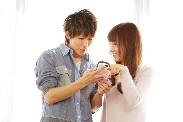 好きな人から謝られた時の返事でモテるか分かる!?ラインの返事の仕方はコレ 彼キュン 好きな人から謝られた時の返事でモテるか分かる!?ラインの返事の仕方はコレ 彼キュン