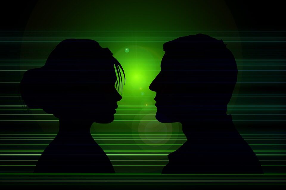 付き合ってないのにふたりで見つめ合う 目をそらさない男女の心理10選 彼キュン